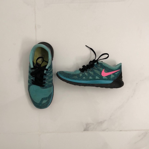 Nike running shoes 6 - Picture 2 of 2